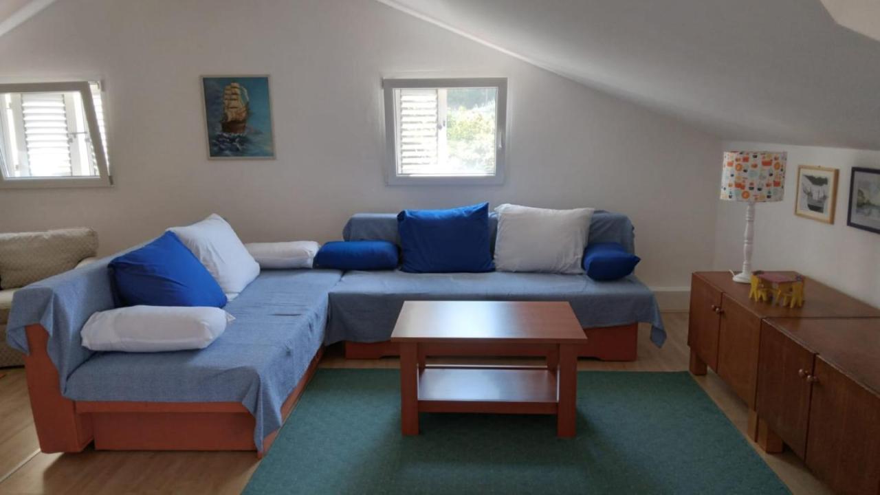 Apartment Luna Molunat Exterior photo